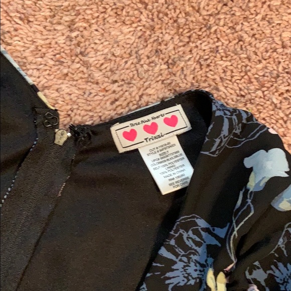 Short sleeve floral women’s dress - Picture 3 of 3